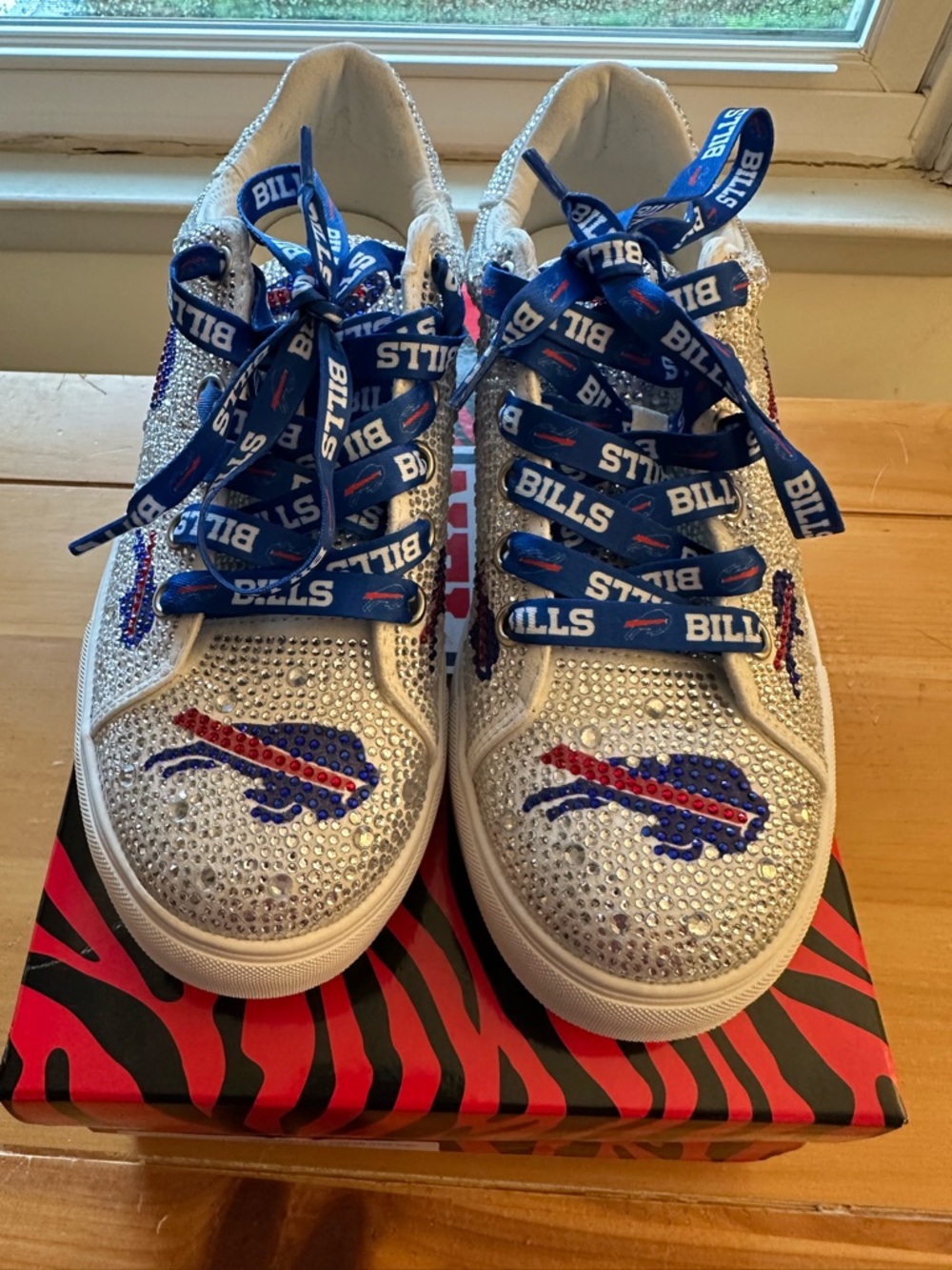 Buffalo Bills Rhinestone White Sneakers with Team Logo Women’s Size 7. NWOT